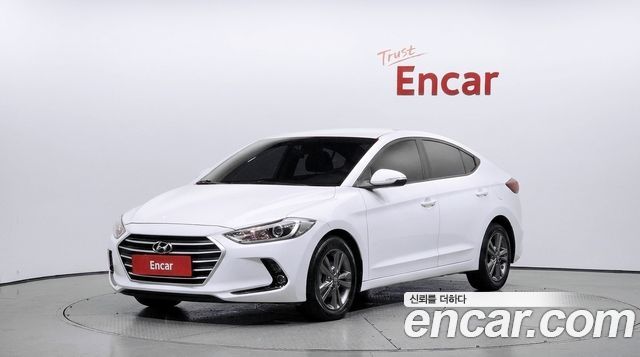 Hyundai AVANTE 2016 — photo 1