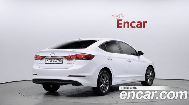 Hyundai AVANTE 2016 — photo 2