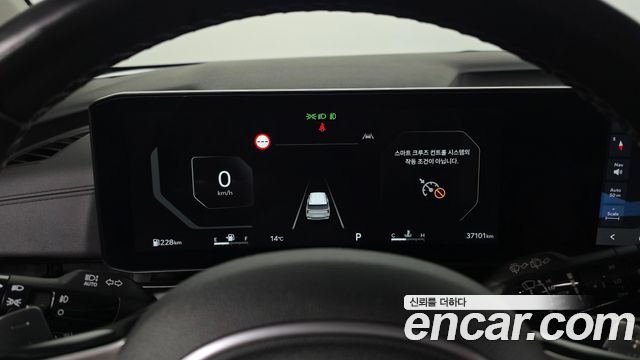 Kia Canival 2025 — photo 11