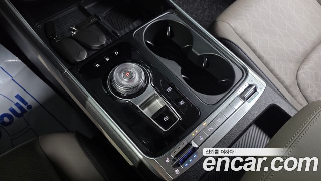 Kia Canival 2025 — photo 12