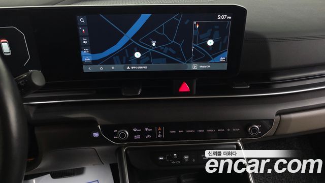 Kia Canival 2025 — photo 20