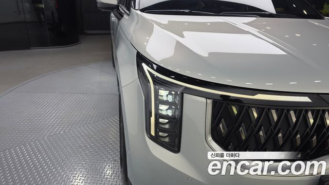 Kia Canival 2025 — photo 8