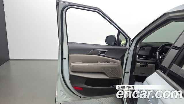 Kia Canival 2025 — photo 14