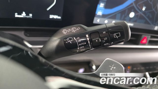 Kia Canival 2025 — photo 30