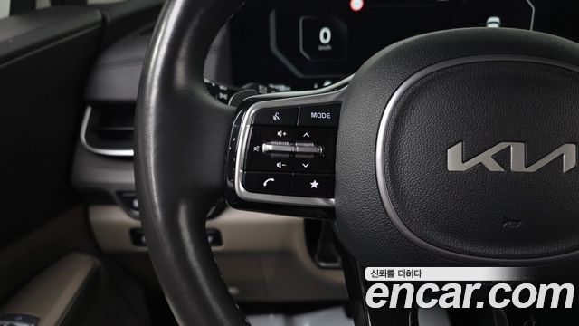 Kia Canival 2025 — photo 31