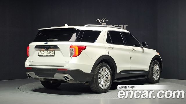 Ford Explorer 2020 — photo 2