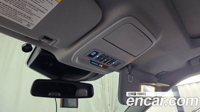 Ford Explorer 2020 — photo 27