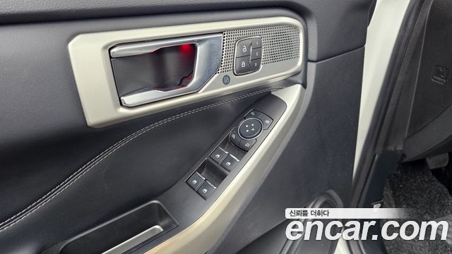 Ford Explorer 2020 — photo 36