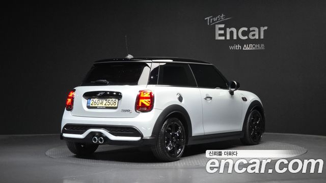 Mini Cooper 2022 — photo 2