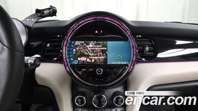 Mini Cooper 2022 — photo 20