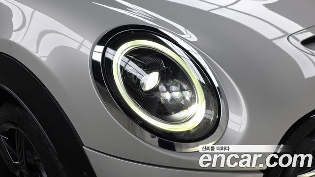 Mini Cooper 2022 — photo 8