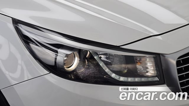 Kia Canival 2017 — photo 8