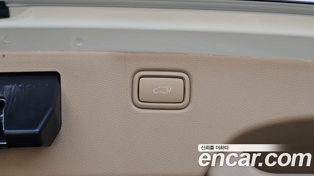 Kia Canival 2017 — photo 27