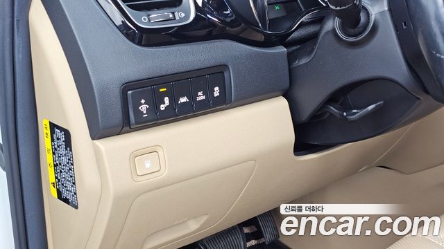 Kia Canival 2017 — photo 29