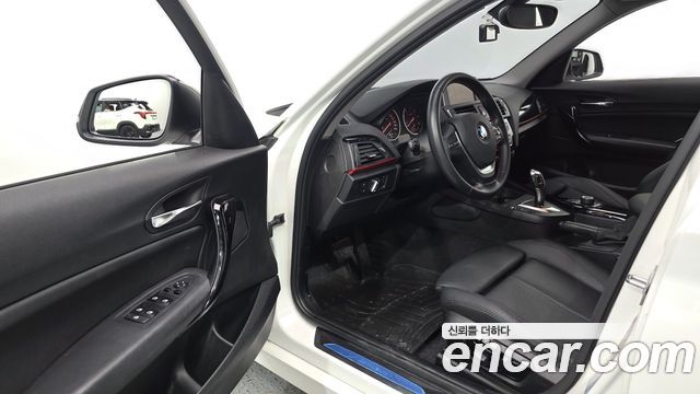 BMW 1-Series 2016 — photo 11