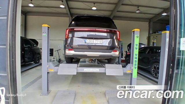 Kia Canival 2024 — photo 2