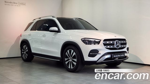Mercedes-Benz GLE-Class 2026 — photo 1