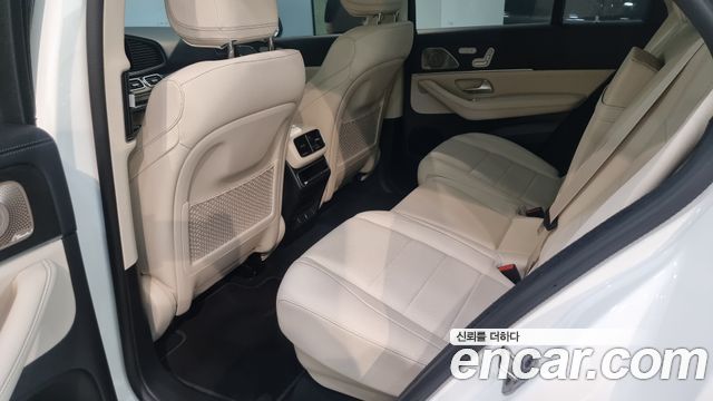 Mercedes-Benz GLE-Class 2026 — photo 10