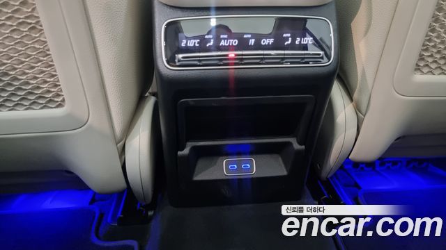 Mercedes-Benz GLE-Class 2026 — photo 18