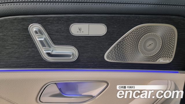 Mercedes-Benz GLE-Class 2026 — photo 20