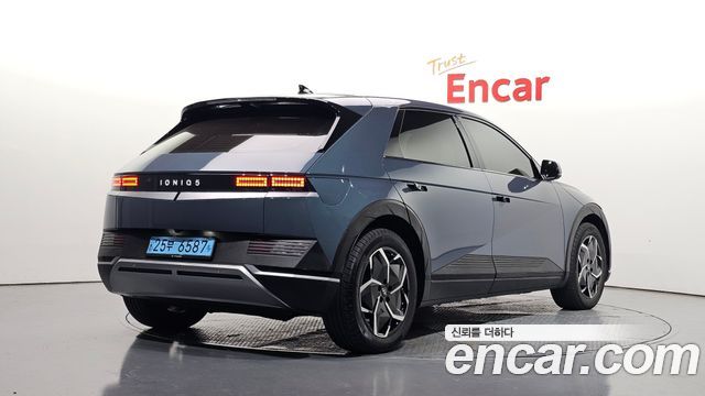 Hyundai Ioniq5 2022 — photo 2