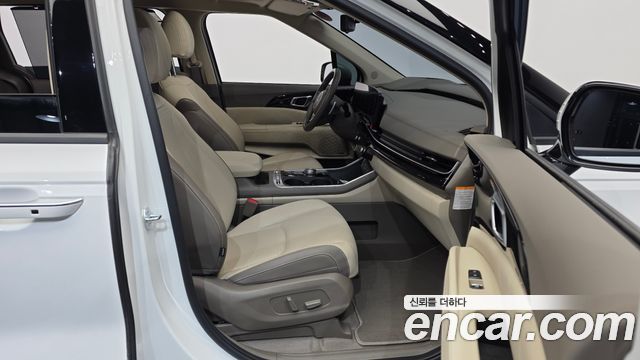Kia Canival 2025 — photo 17