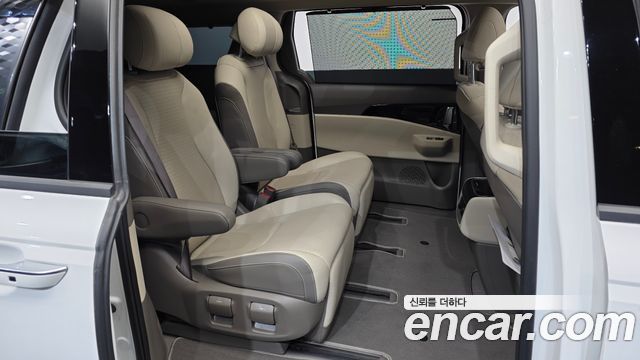 Kia Canival 2025 — photo 18