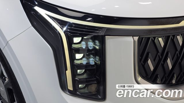 Kia Canival 2025 — photo 8
