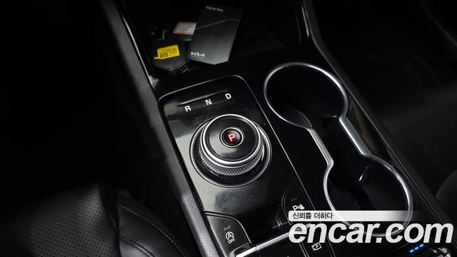 Kia K5 2025 — photo 12