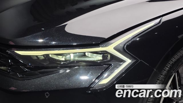 Kia K5 2025 — photo 8