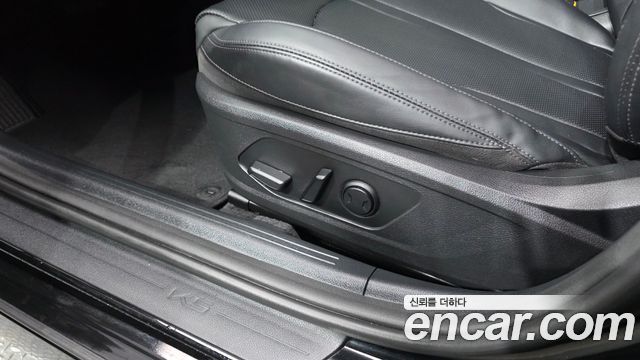 Kia K5 2025 — photo 35
