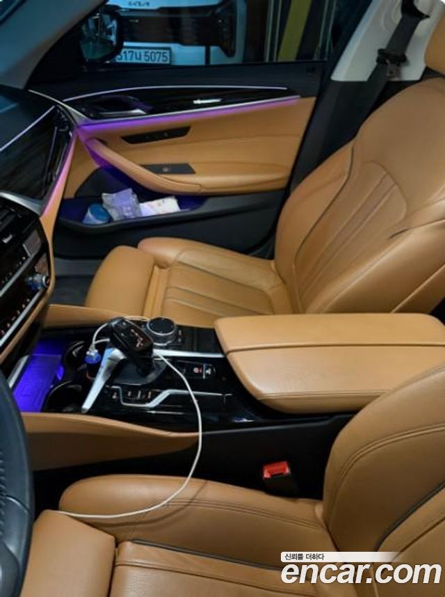 BMW 5-Series 2022 — photo 5