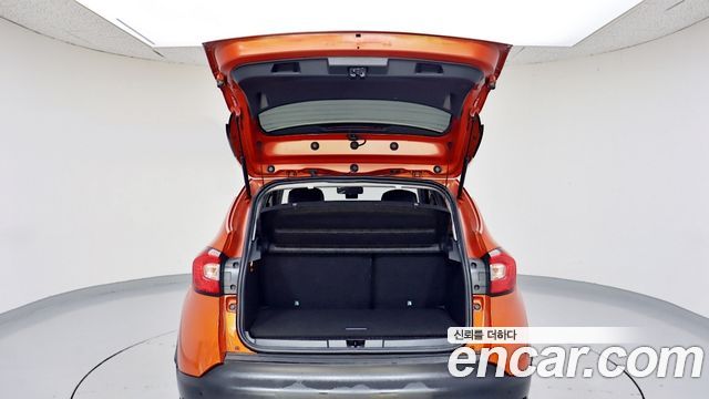 Renault Korea QM3 2015 — photo 16