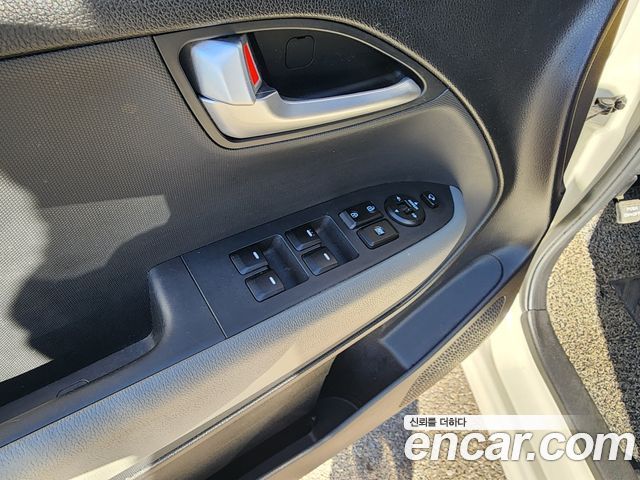 Kia RAY 2023 — photo 11