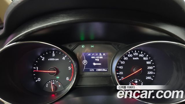 Kia Canival 2017 — photo 8