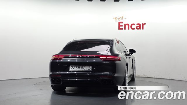 Porsche Panamera 2020 — photo 4