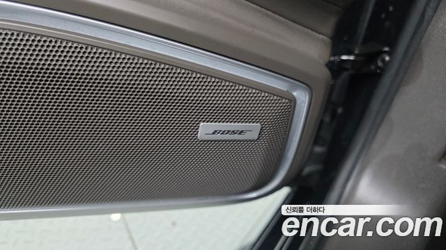 Porsche Panamera 2020 — photo 38