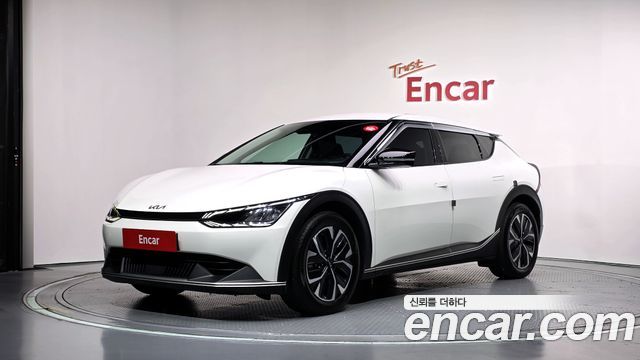 Kia EV6 2022 — photo 1