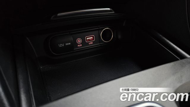 Kia K5 2017 — photo 13