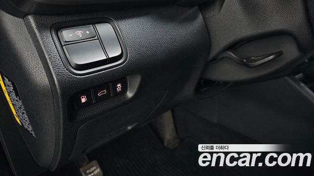 Kia K5 2017 — photo 19