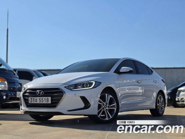 Hyundai AVANTE 2017 — photo 1