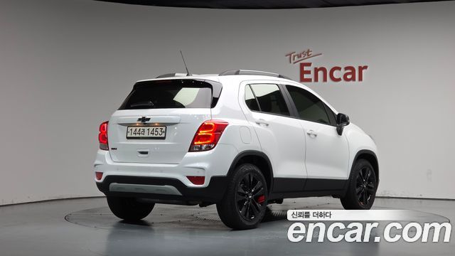 Chevrolet Korea Trax 2021 — photo 2