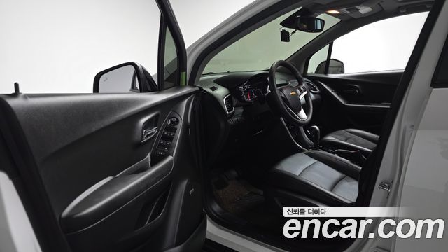 Chevrolet Korea Trax 2021 — photo 10
