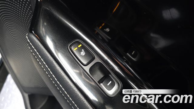 Kia Niro 2018 — photo 18