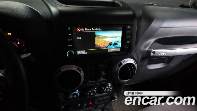 Jeep Wrangler 2013 — photo 14