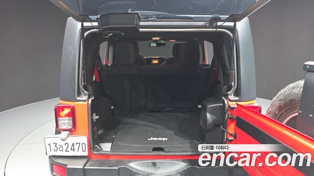 Jeep Wrangler 2013 — photo 20