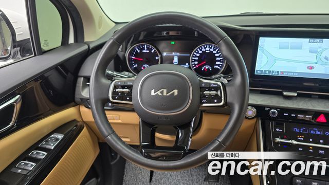 Kia Canival 2023 — photo 13