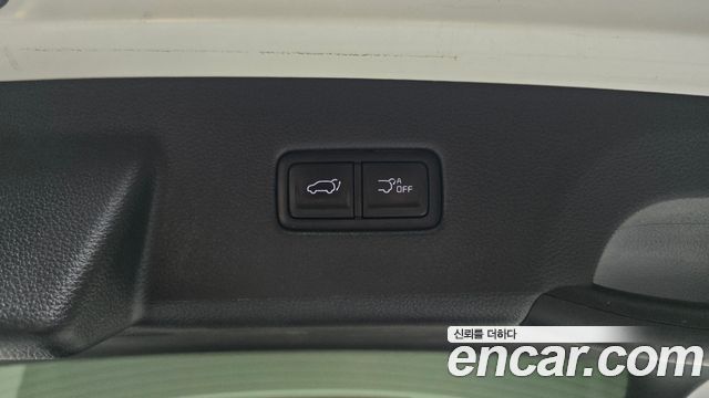 Kia Canival 2023 — photo 20