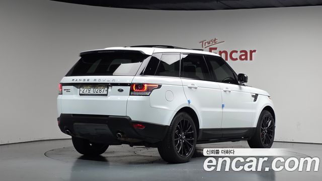 Land Rover Range Rover Sport 2016 — photo 2