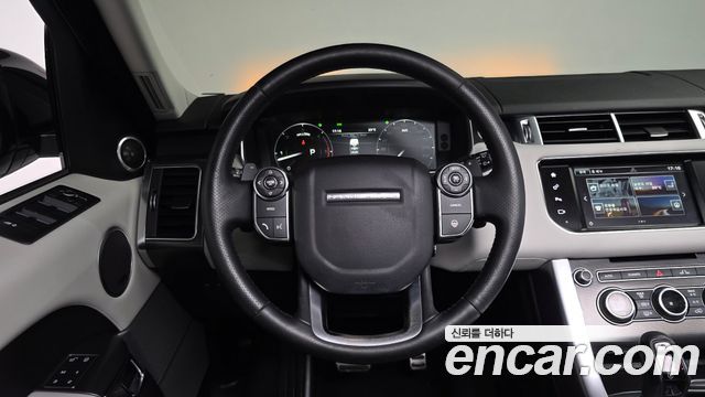 Land Rover Range Rover Sport 2016 — photo 19